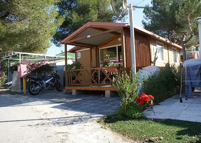 Arena Blanca Campeggio 4*